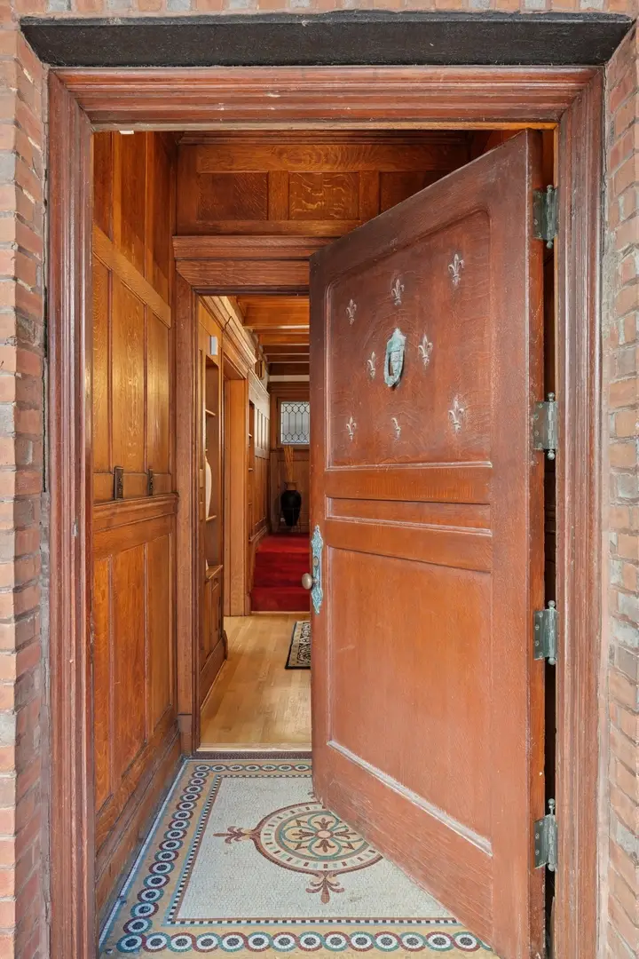 4923 S Greenwood Avenue, Chicago, IL 60615 - #2