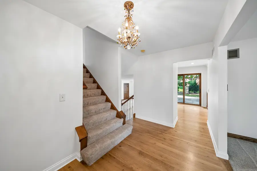 1441 E Hull Drive, Wheaton, IL 60189 - #3