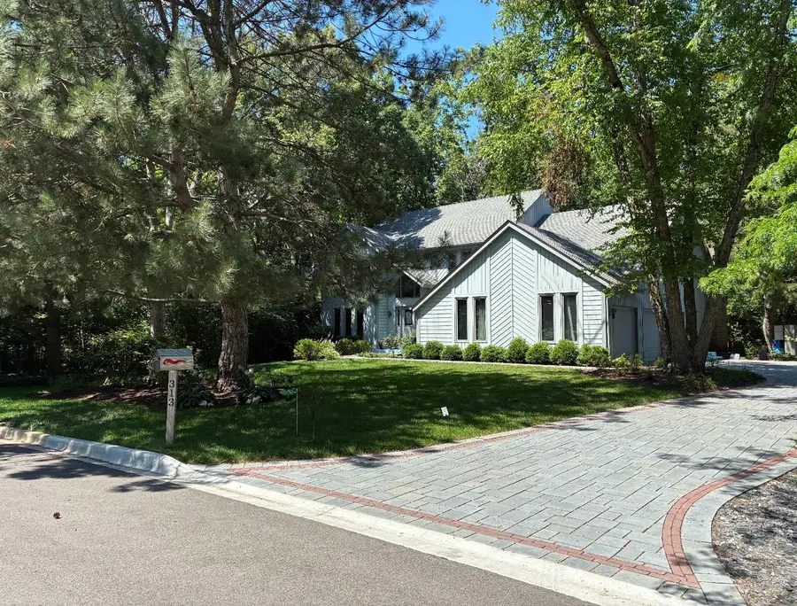 313 Whitmore Lane, Lake Forest, IL 60045 - #2