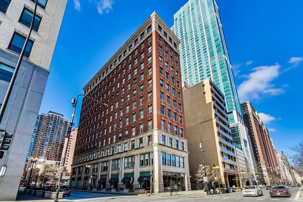 888 S Michigan Avenue #601, Chicago, IL 60605 - #1