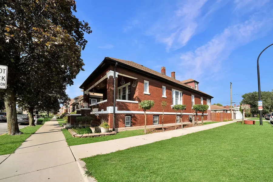 2241 S Austin Boulevard, Cicero, IL 60804 - #2