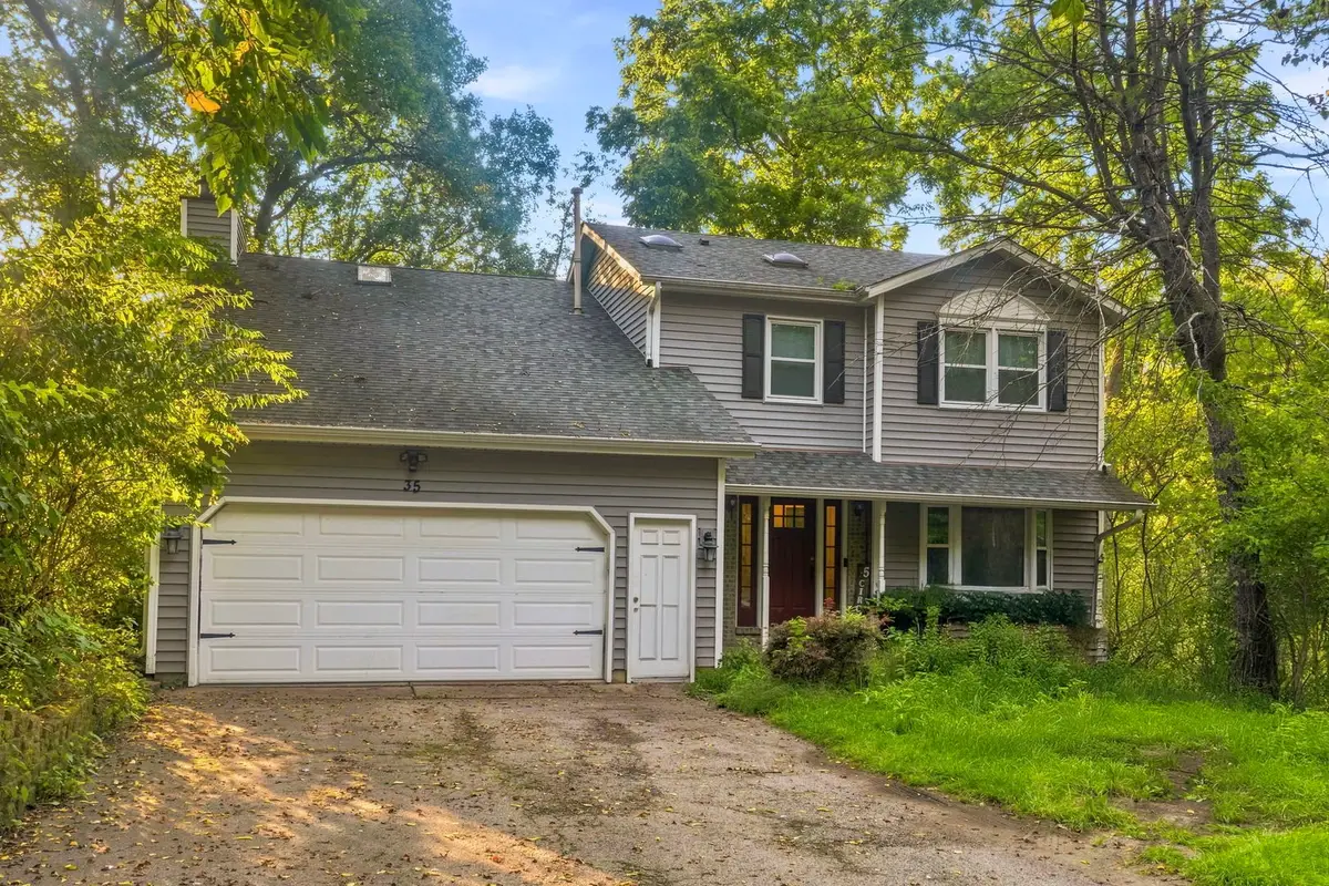 35 Circle Drive, Algonquin, IL 60102 - #1