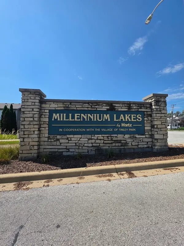 18378 Century Court, Tinley Park, IL 60477