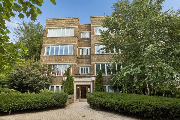 1130 W Morse Avenue #2E, Chicago, IL 60626