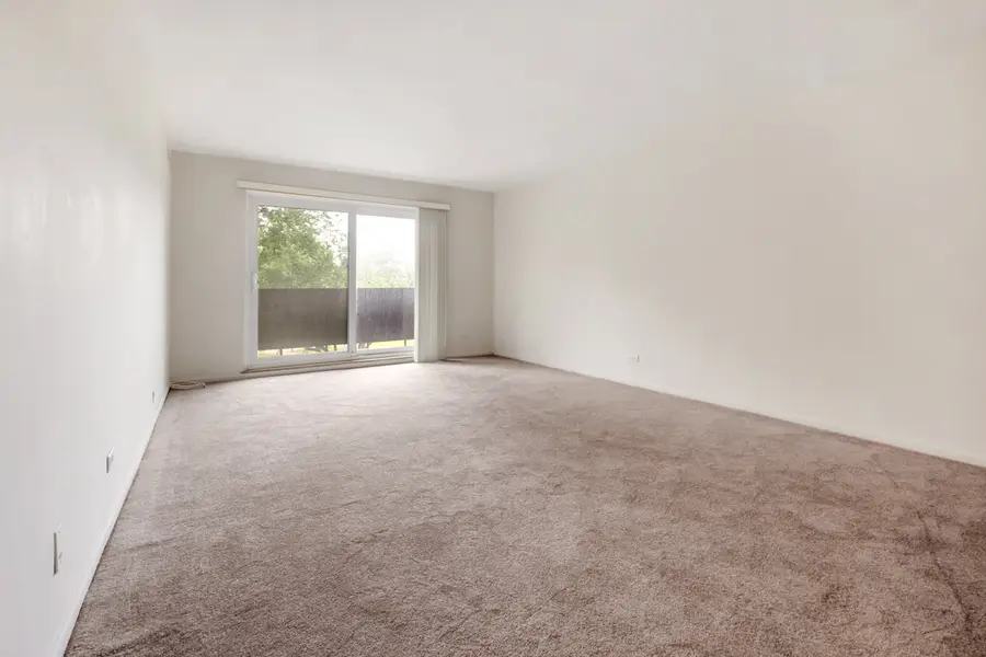 840 Wellington Avenue #218, Elk Grove Village, IL 60007 - #3