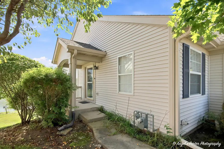 1229 E Oakwood Drive #7-1, Fox Lake, IL 60020 - #3