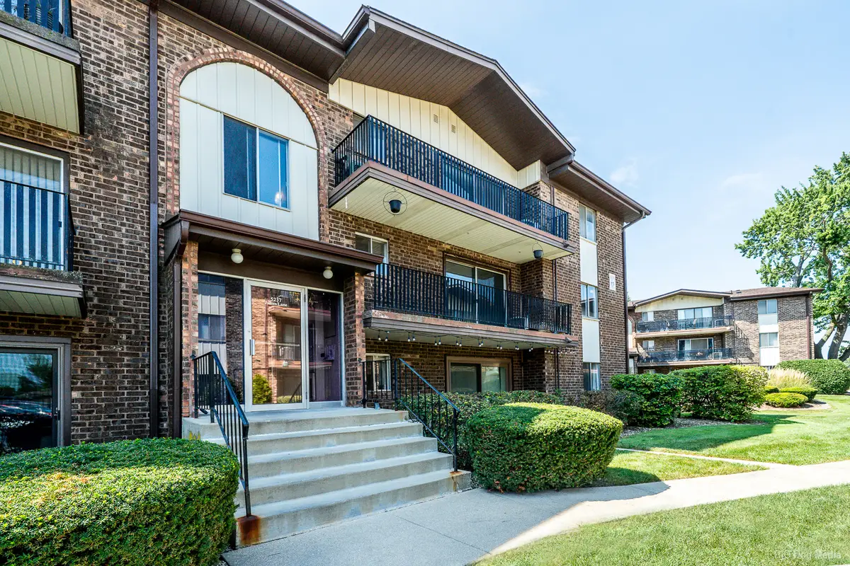5237 James Lane #1217, Crestwood, IL 60418 - #1