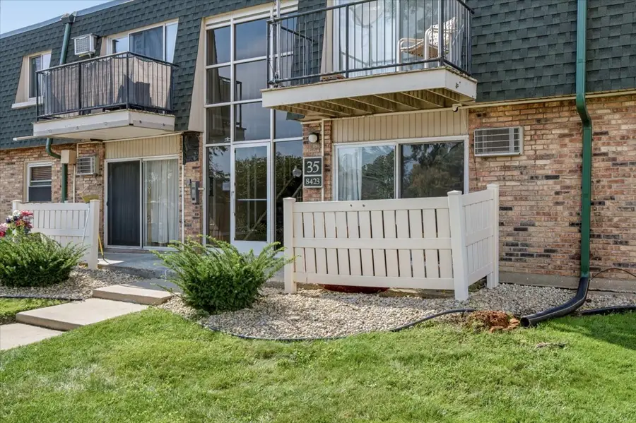 8423 W 99th Terrace #35-214, Palos Hills, IL 60465 - #2
