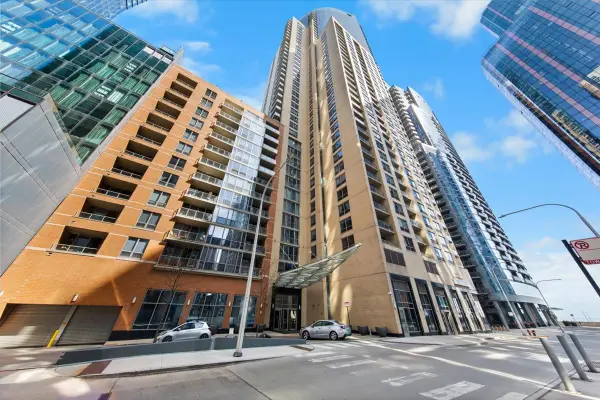 420 E Waterside Drive #2303, Chicago, IL 60601