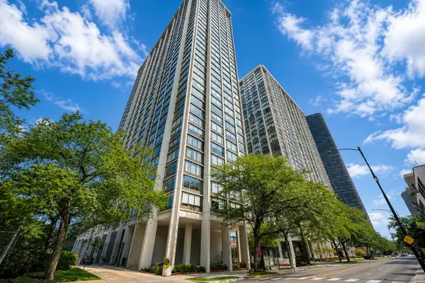 5455 N Sheridan Road #1015, Chicago, IL 60640