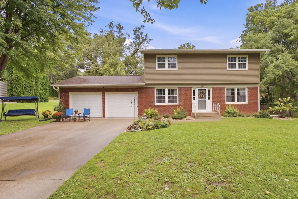 131 Central Park Avenue, Geneseo, IL 61254 - #1