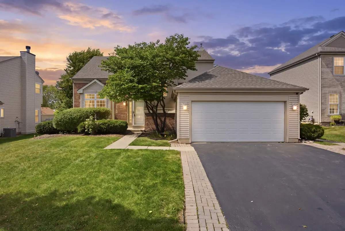 228 Norwich Drive, Bartlett, IL 60103 - #1
