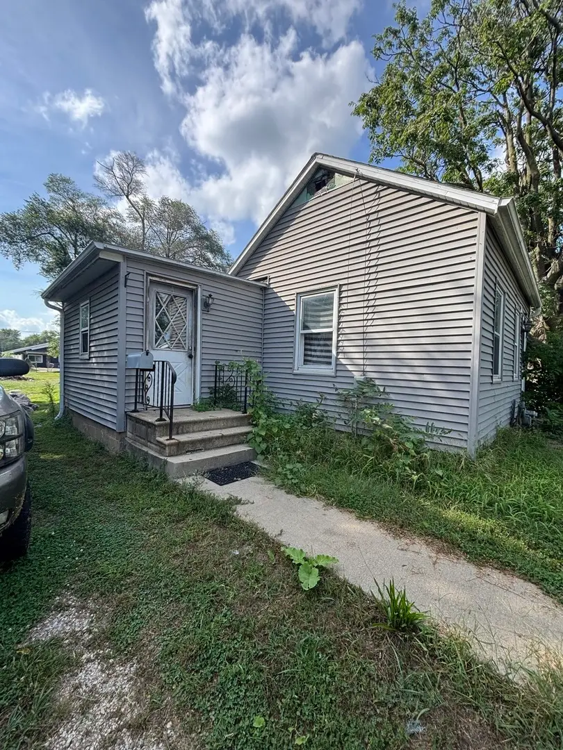 1529 Sycamore Street, Ottawa, IL 61350 - #3