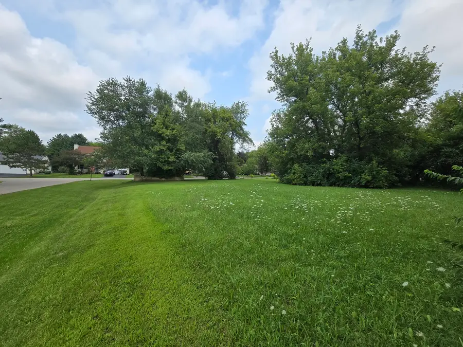 517 Atlantic Drive Ne, Poplar Grove, IL 61065 - #3