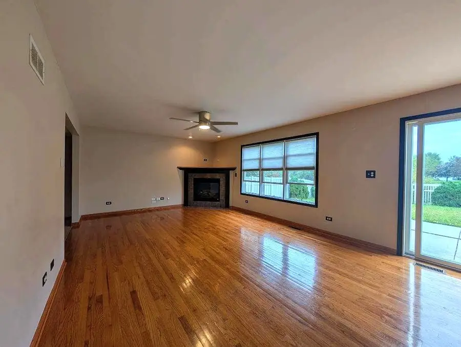 233 Highpoint Circle, Bourbonnais, IL 60914 - #2
