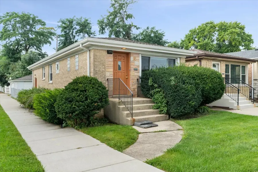 7101 W Devon Avenue, Chicago, IL 60631 - #2