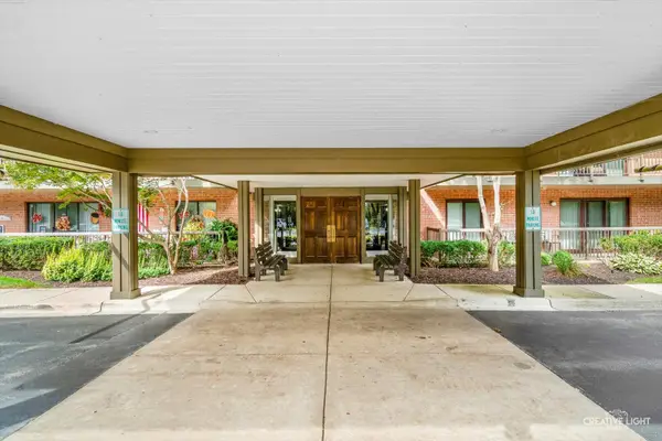 6443 Clarendon Hills Road #107, Willowbrook, IL 60527