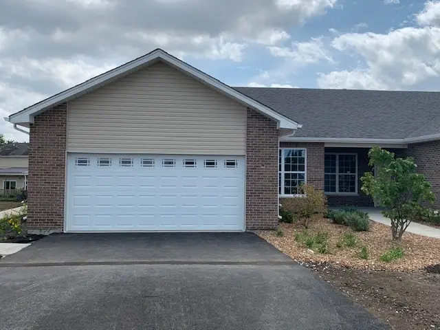 2 BUILDING 18 Ridge Lane, Bolingbrook, IL 60440 - #2