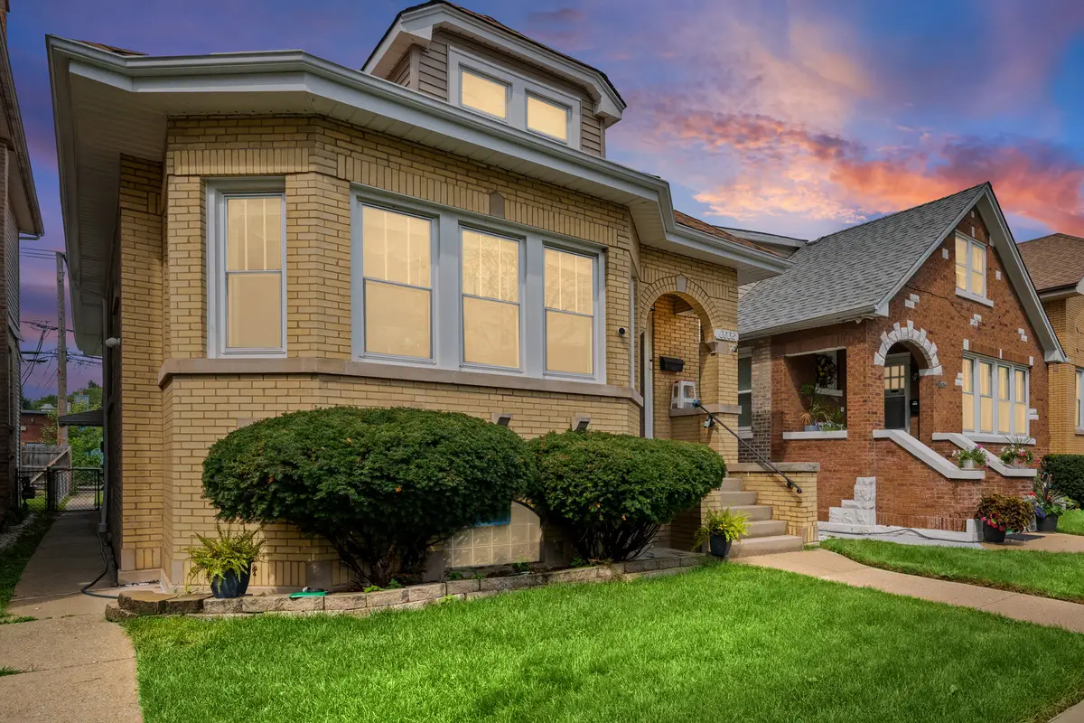 3132 N Luna Avenue, Chicago, IL 60641 - #1