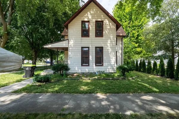 212 W Maple Street, Fairbury, IL 61739