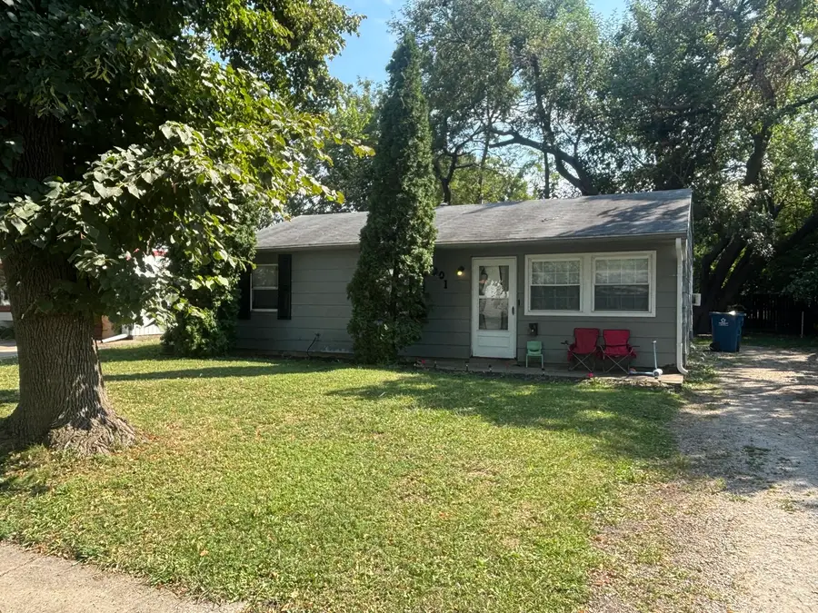 1301 Eureka Street, Urbana, IL 61801 - #3