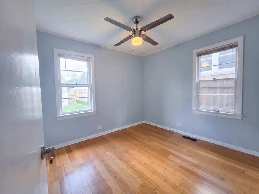2339 Northgate Avenue, Riverside, IL 60546 - #3