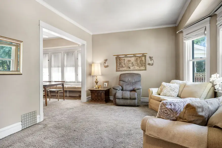 704 S Harvey Avenue, Oak Park, IL 60304 - #3