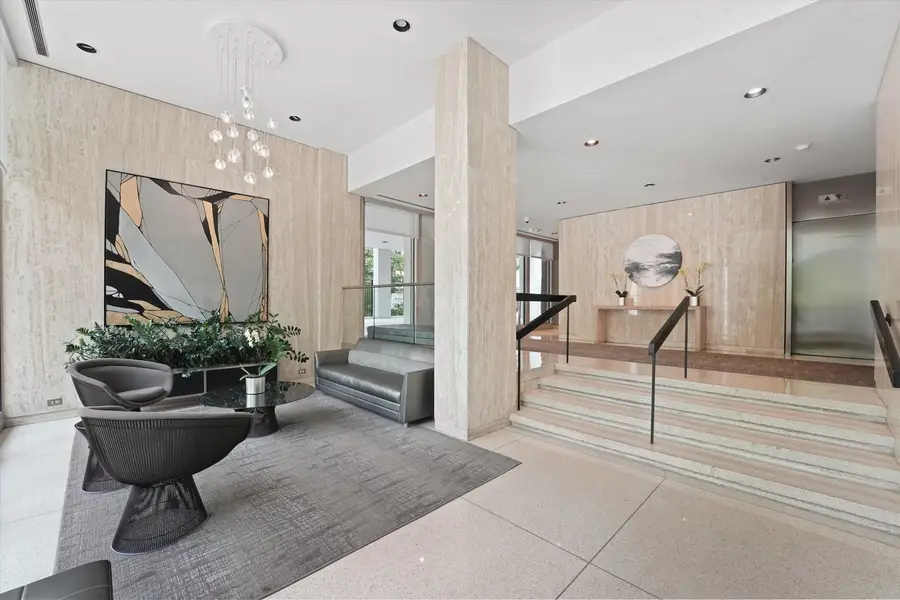 88 W Schiller Street #2808L, Chicago, IL 60610 - #3