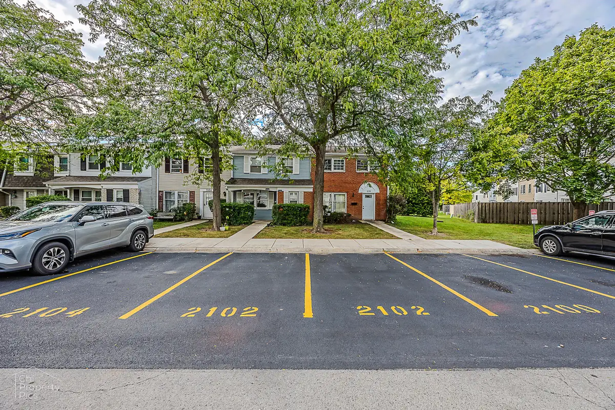 2102 Stanley Court, Schaumburg, IL 60194 - #1