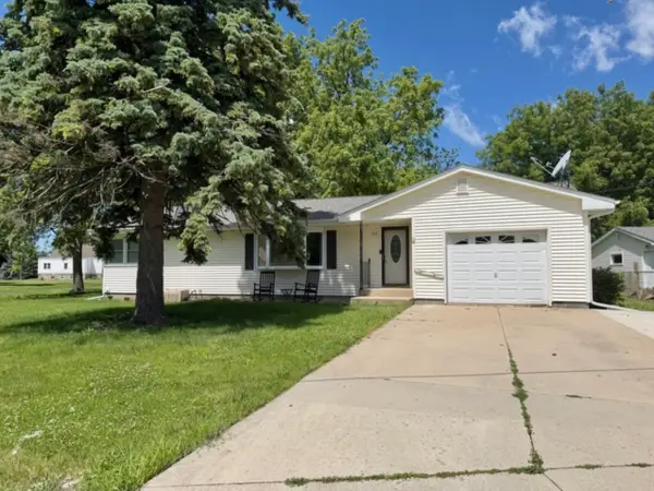 310 N 1st Street, Compton, IL 61318