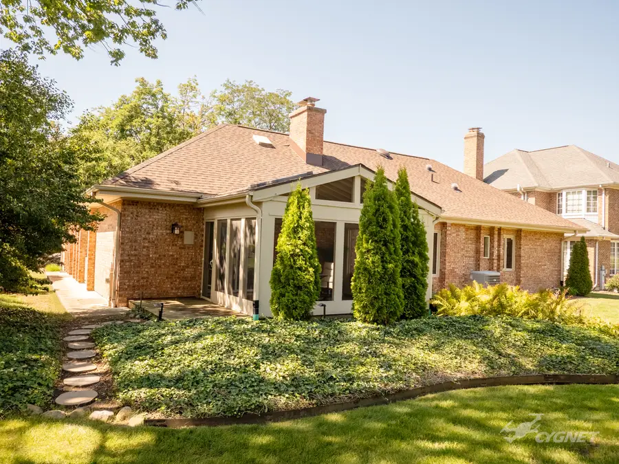 2S015 Ironwood Lane, Wheaton, IL 60189 - #2