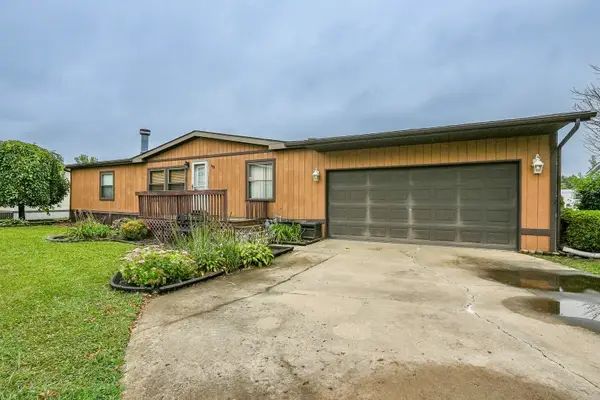 148 Daniel Court, Manteno, IL 60950