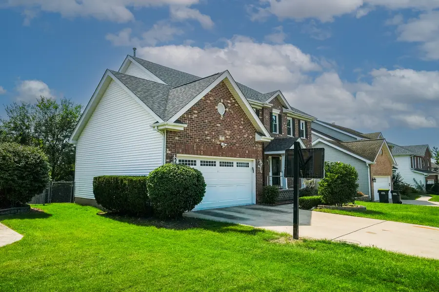17 Chapel Hill Court, Westmont, IL 60559 - #3