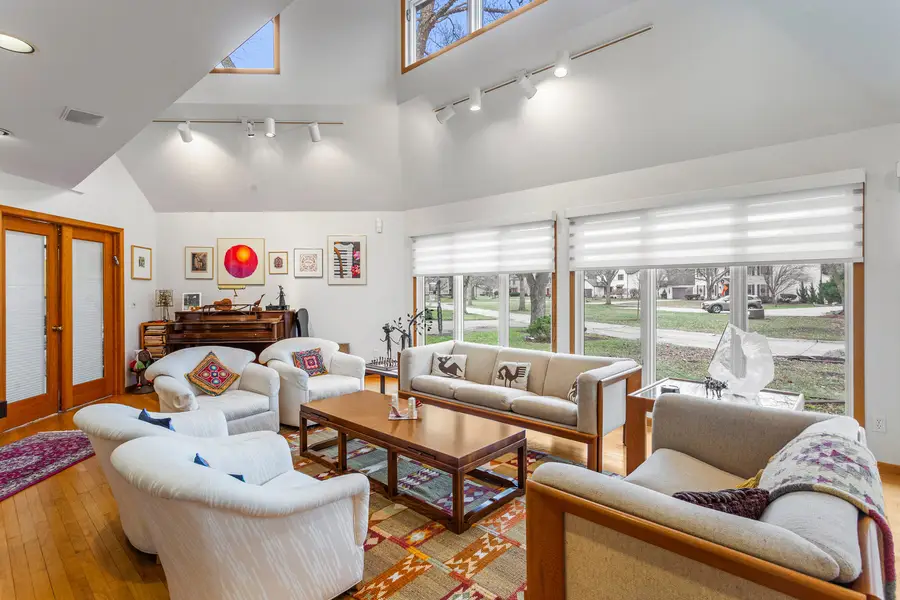 2402 N Nottingham Court, Champaign, IL 61821 - #3