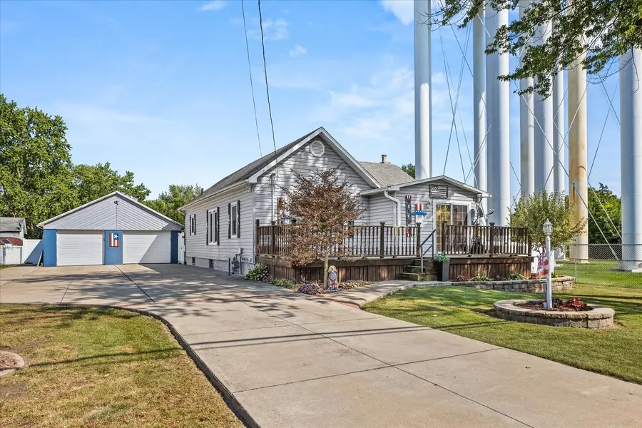 807 N Otter Creek Road, Streator, IL 61364 - #2