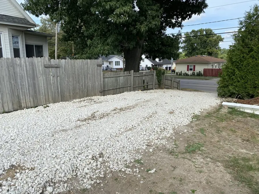 1424 23rd Street, Bettendorf, IA 52722 - #3