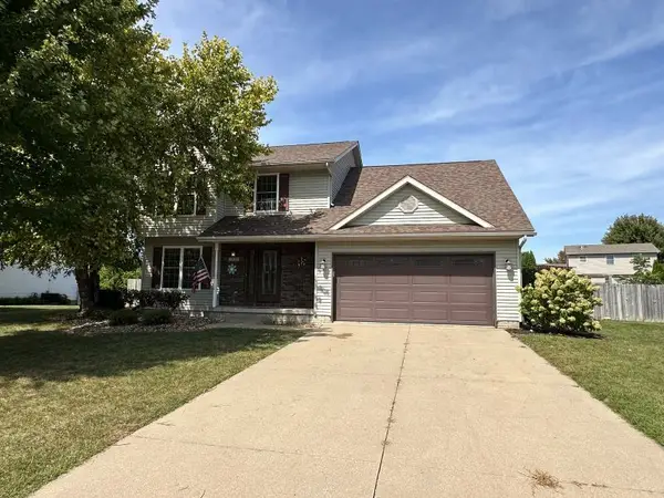 1537 Silver Valley Drive, De Witt, IA 52472