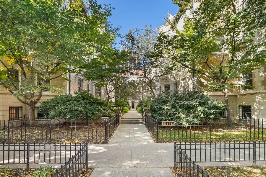 Address Withheld By Seller, Chicago, IL 60657 - #3