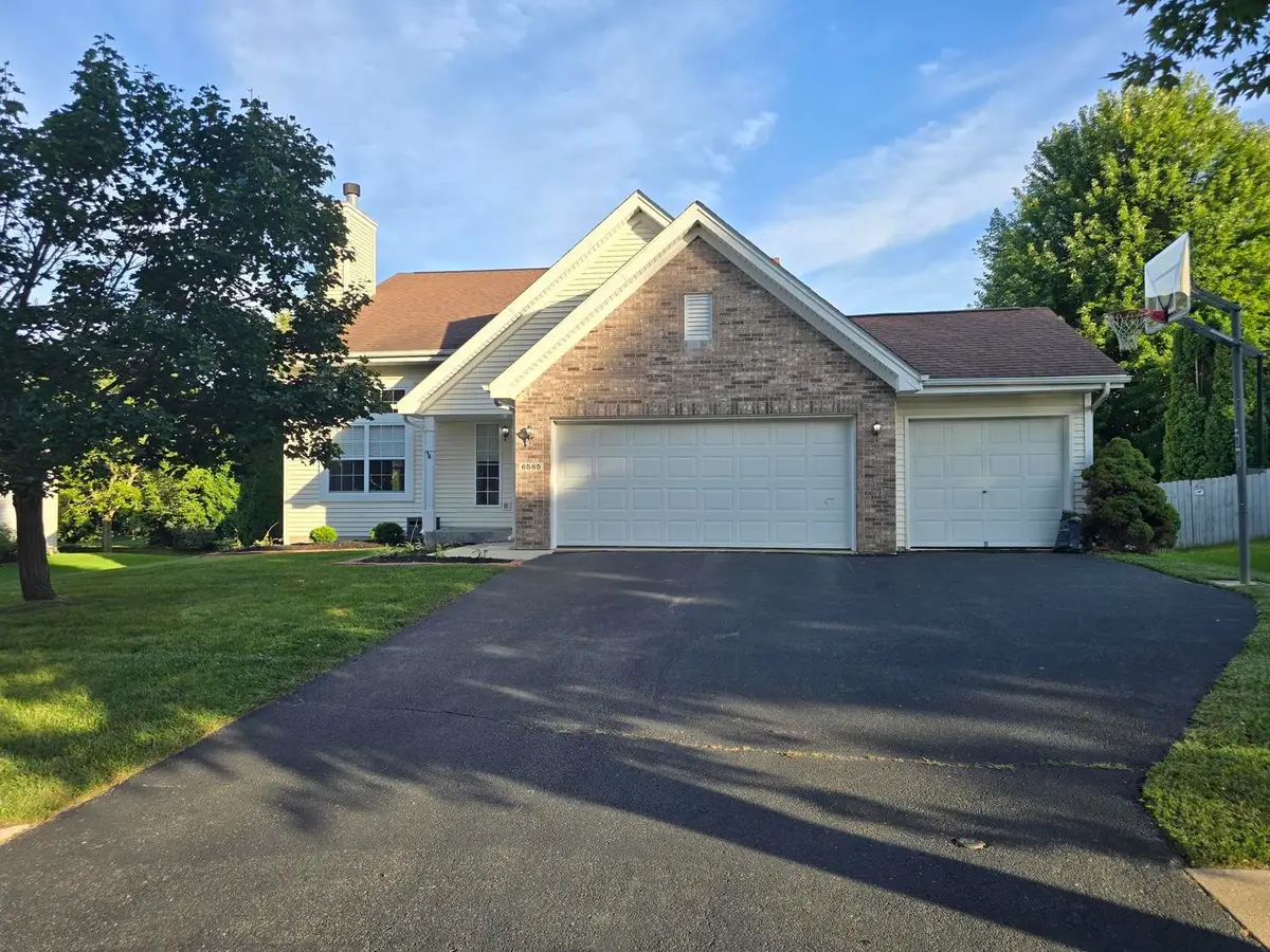 6585 Sonoma, Rockford, IL 61114 - #1