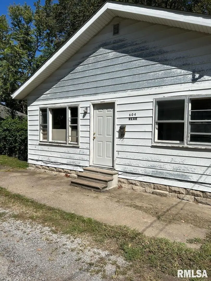 604 N 9th Street, Murphysboro, IL 62966 - #1