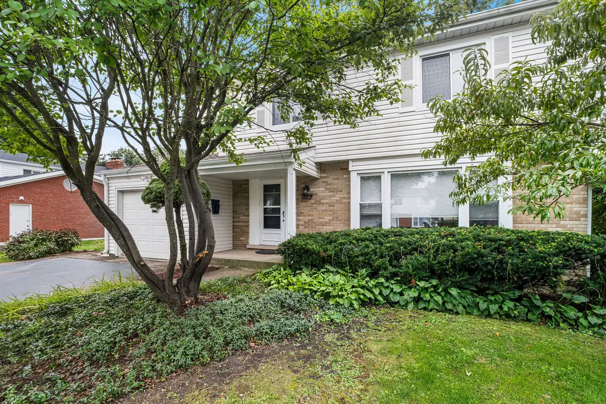 1119 Country Lane, Deerfield, IL 60015 - #1
