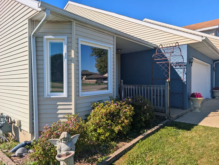 801 W Mckinley Road, Ottawa, IL 61350 - #3