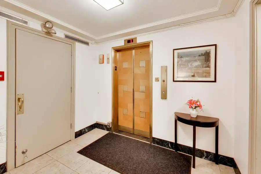 1585 Ridge Avenue #505, Evanston, IL 60201 - #3