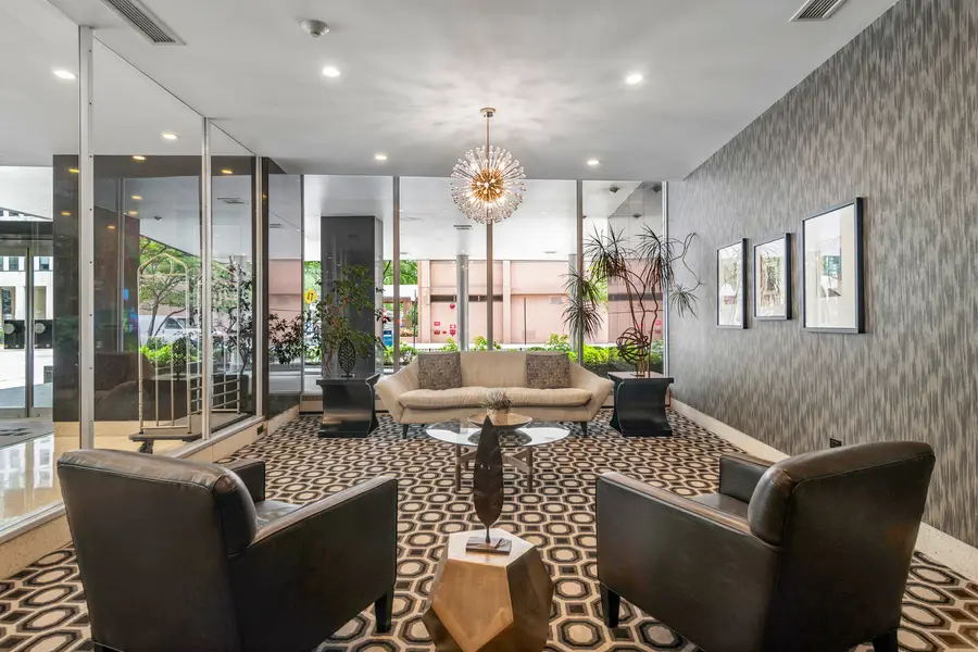 850 N Dewitt Place #4H, Chicago, IL 60611 - #2