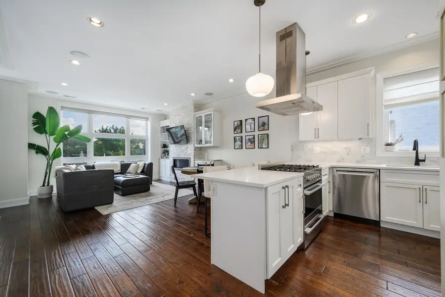 1908 W Belmont Avenue #3, Chicago, IL 60657 - #3