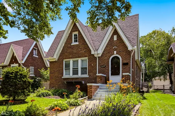 2257 Orchard Street, Blue Island, IL 60406