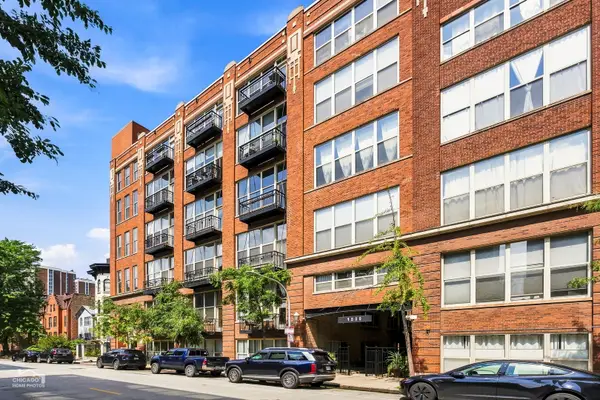 1500 W Monroe Street #411, Chicago, IL 60607
