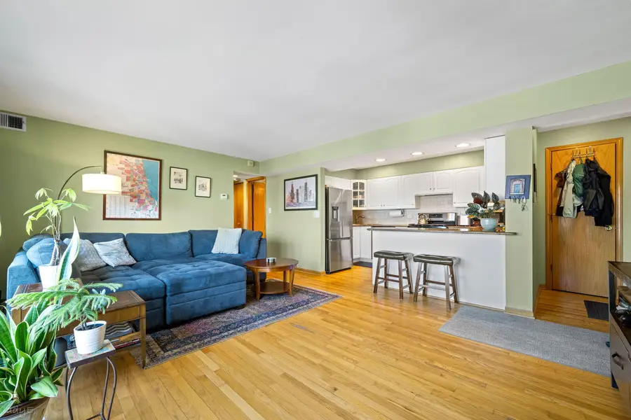 2112 W Armitage Avenue #2N, Chicago, IL 60647 - #3