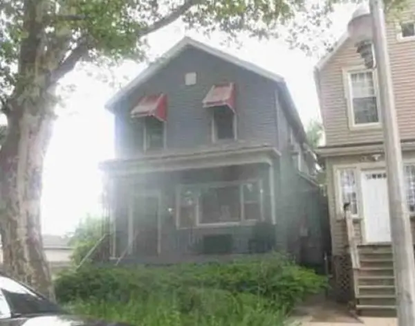 7625 S Dante Avenue, Chicago, IL 60619