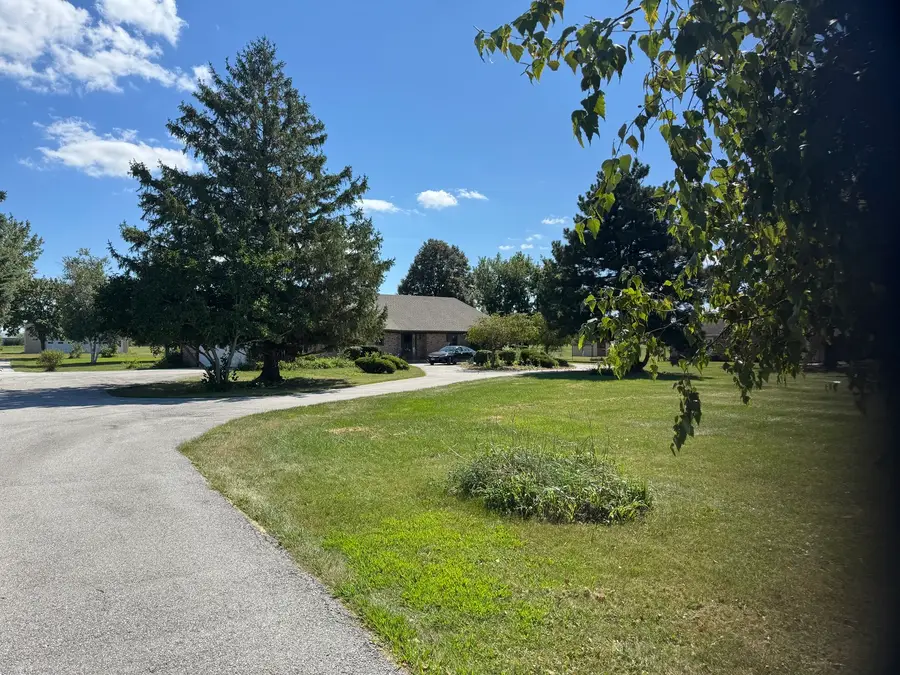 1026 S Schoolhouse Road, New Lenox, IL 60451 - #2
